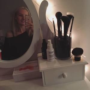 Meet your Posher, Erinn